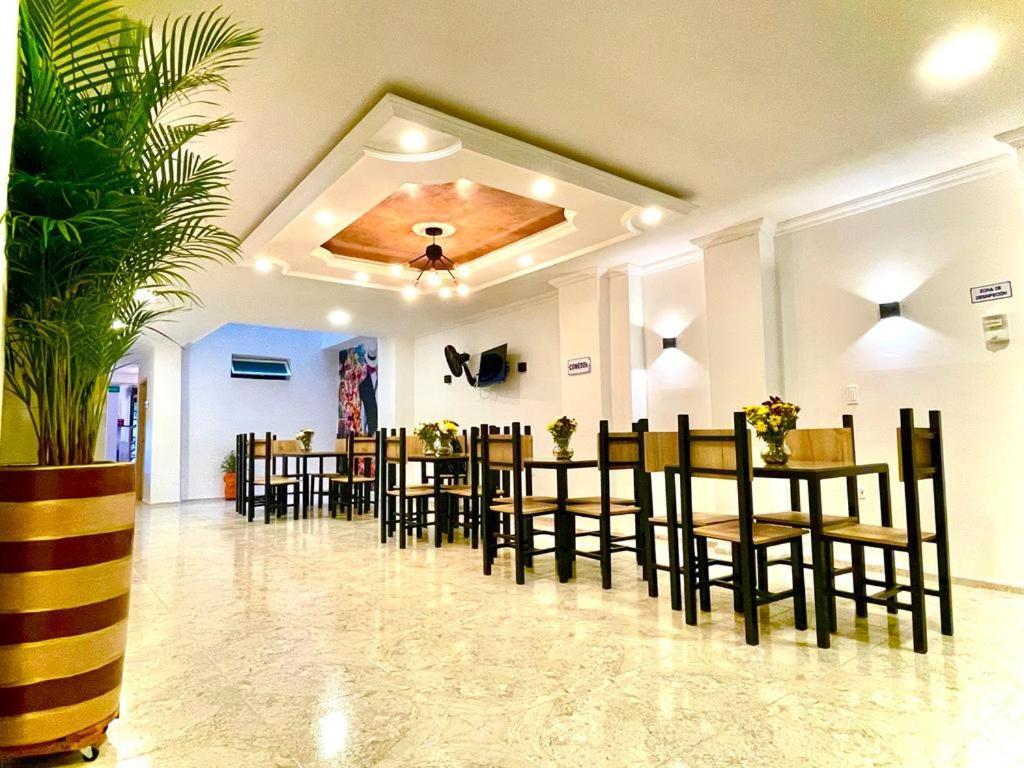 Hotel Eterna Primavera 麦德林 外观 照片