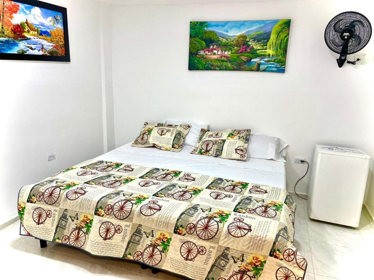 Hotel Eterna Primavera 麦德林 外观 照片