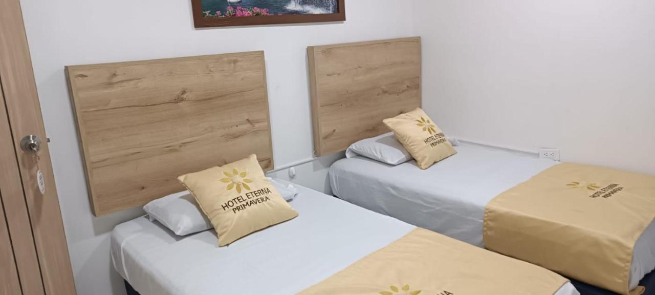 Hotel Eterna Primavera 麦德林 外观 照片